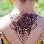 fotó Mehendi hátulról 2017.12.26 -tól №023 - Mehendi hátul -