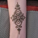 Снимка на Mehendi на китката от 12.09.2018 №043 - Mehendi на китката -