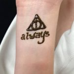 Снимка на надписи на мехенди от 14.09.2018 г. №016 - надписи на мехенди -