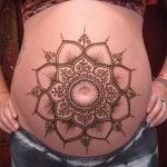Снимка на Mehendi (рисунки с къна) за бременни жени - 22052017 - пример - 026 Mehendi за бременни