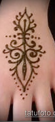 Foto af en tatovering af henna (tatovering af henna) (værdi) - eksempeltegning - 001