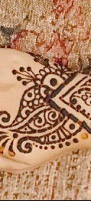 Foto af en henna -tatovering (henna -tatovering) (værdi) - eksempeltegning - 027