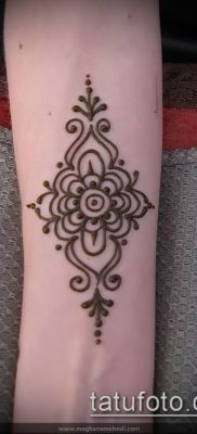 Foto af henna tatovering (tatovering af henna) (værdi) - eksempeltegning - 040 2341