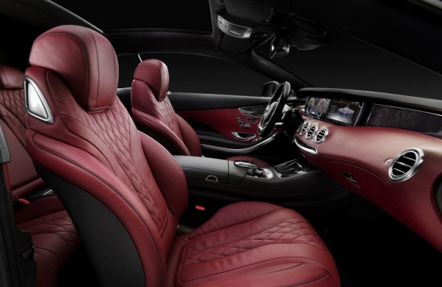 Interiér kupé Mercedes Benz S Class Coupé Interiér kupé Mercedes S Class Coupé