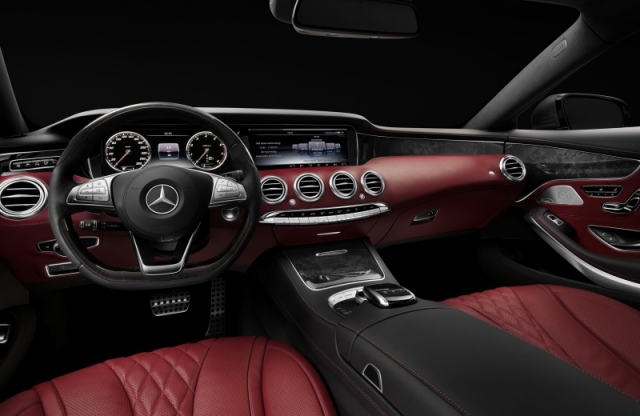 Interiér Coupé S trieda interiéru 2