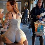 @viking.barbie - Piękna dziewczyna z tatuażami w kwarantannie podczas epidemii COVID-19 przez 7