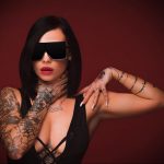 @ tatted.kris - Piękna dziewczyna z tatuażami w kwarantannie podczas epidemii COVID-19 dla 5 osób