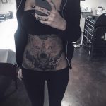 @chelseagabriellee - Piękna dziewczyna z tatuażami w kwarantannie podczas epidemii COVID-19 dla 6 lat