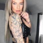 @ hollyjgm16 - Piękna dziewczyna z tatuażami w kwarantannie podczas epidemii COVID-19 przez 10