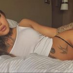 @chantal_danielle_ - Piękna dziewczyna z tatuażami w kwarantannie podczas epidemii COVID-19 przez 9 lat