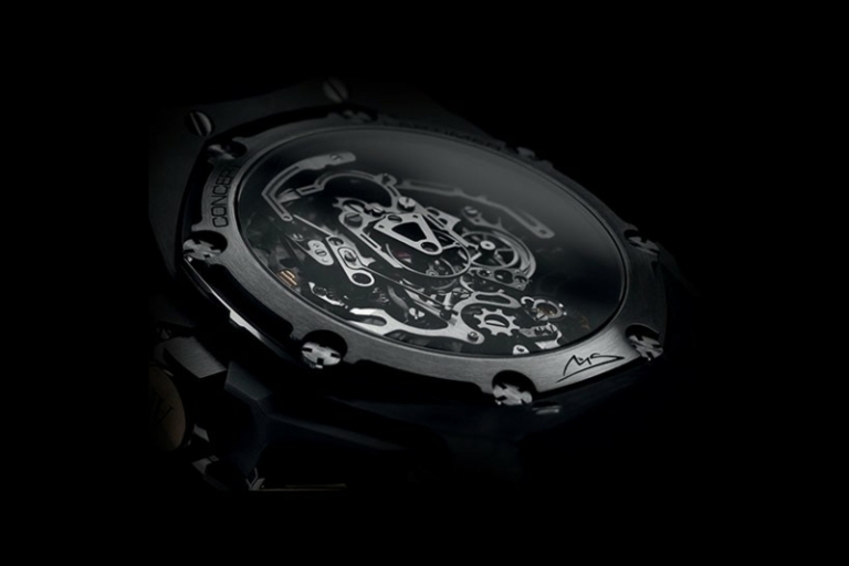 Michael Schuhmacher je poctený hodinkami Royal Oak Concept Laptimer hodinky koncept royal oak laptimer audemars puzdro na pelety titánovo čierne