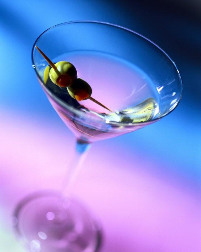 Martini kokteil recepty na chutné letné nápoje Recepty na chutné letné nápoje, mini bar
