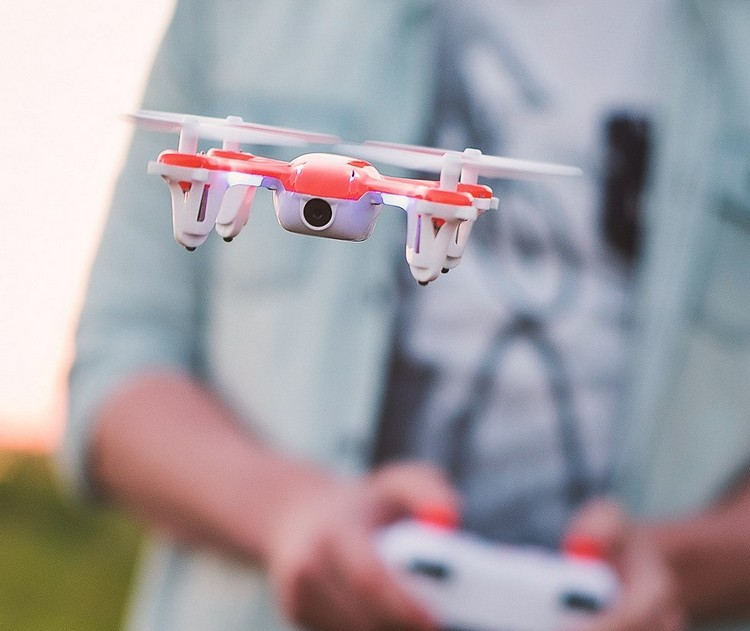 mini-kvadrokoptéra-hd-kamera-dlaň-veľká