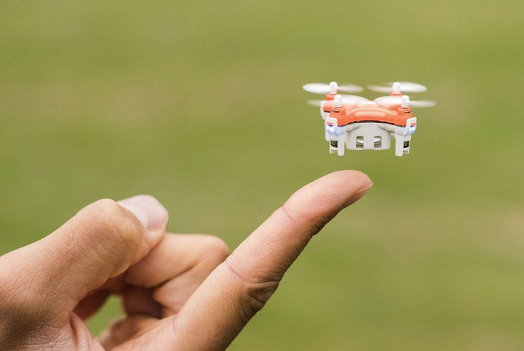 mini-kvadrokoptéra-skeye-piko-prst