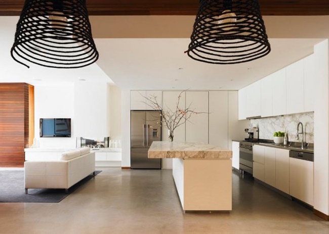 minimalizmus v kuchynskej doske zrkadlo biela