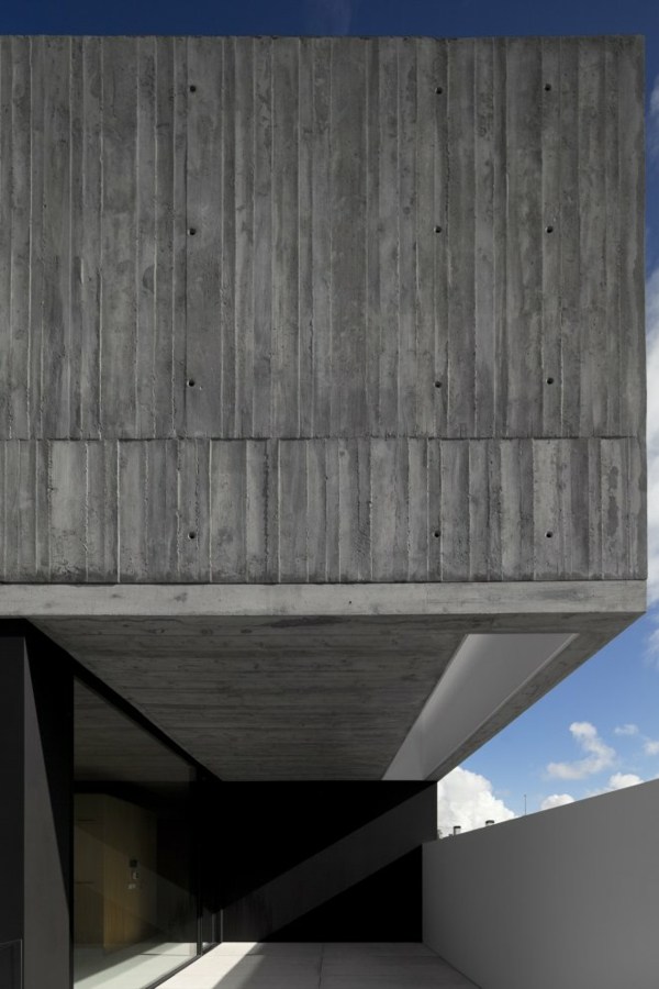 inovatívny moderný dizajn domu z Portugalska