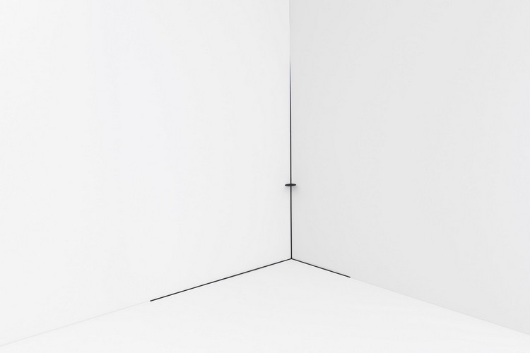 design-bočné-stoly-border-tote-rohu-použitie-dekoratívne