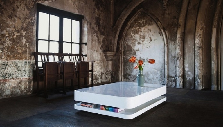 Nábytok v bielej farbe od RKNL - minimalistický konferenčný stolík so zaoblenými hranami Nábytok-biely-RKNL-minimalistický-konferenčný stolík-zaoblené hrany