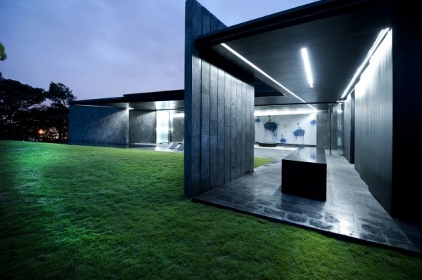 Pavilón domu terasa s plochou strechou obklad z prírodného kameňa-casa altamira costa rica