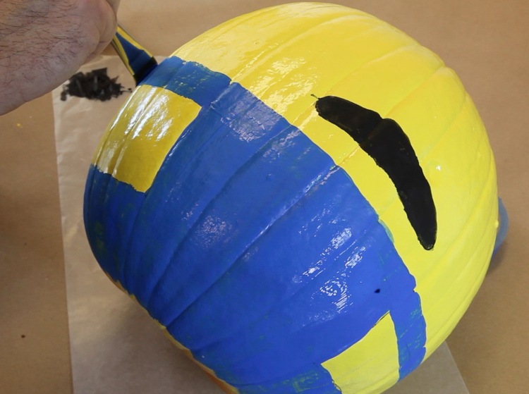 minion tekvica tipy na maľovanie na tvár