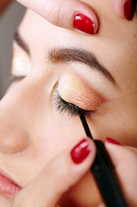 očná linka-návod-tesné-mihalnice-kresba