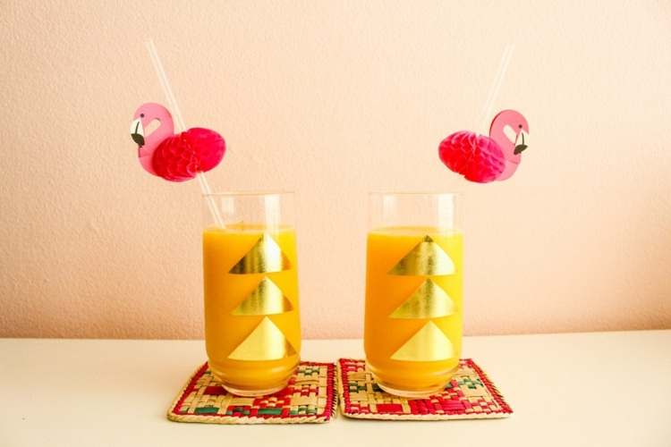 pohár na pitie trojuholníky zlatá fólia drotár plamienok slama