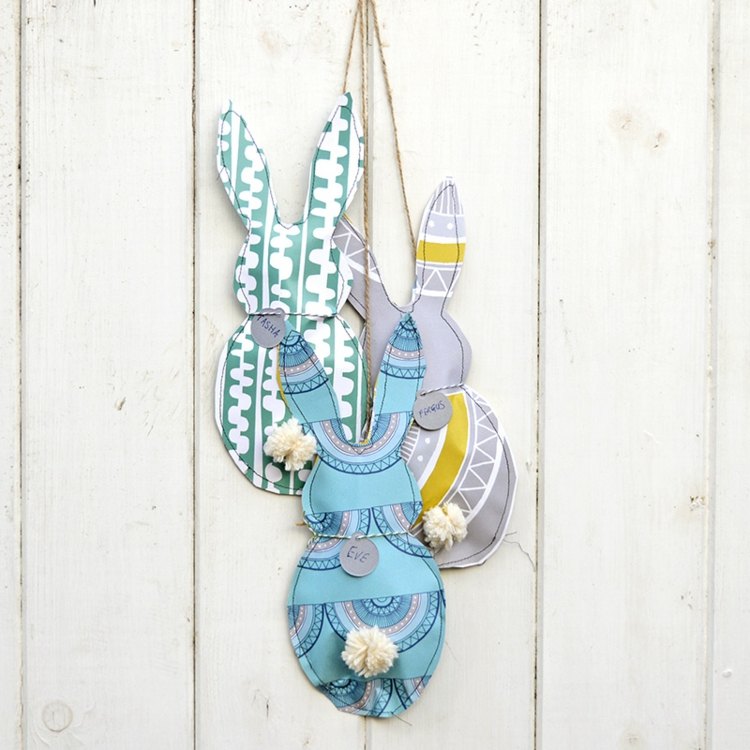 veľkonočné zajačiky nápady papierové menovky na obaly rozdávajú Veľkonočné sviatky