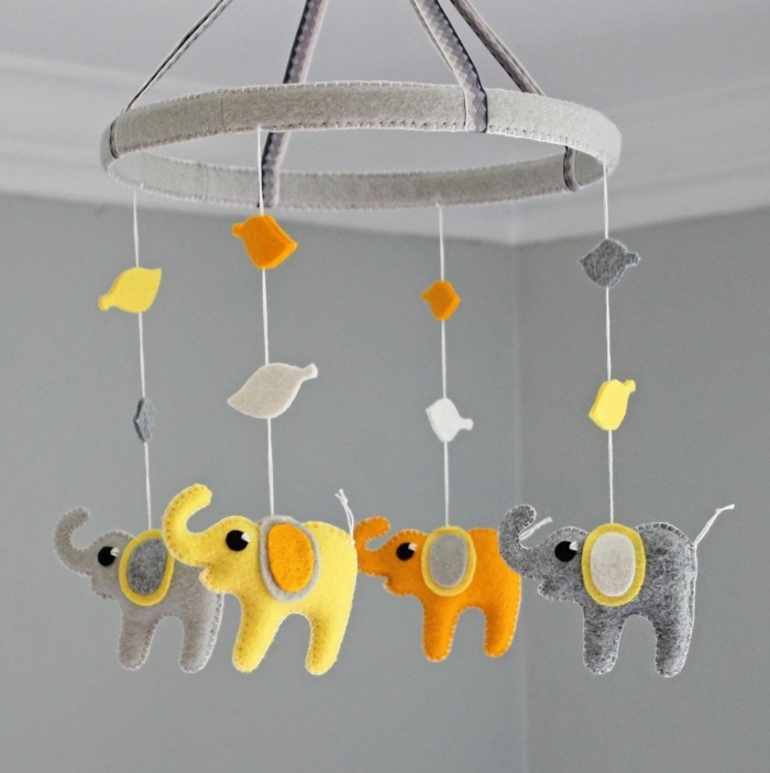 Felt-mobile-above-the-cot-elephant-grey-yellow-handmade