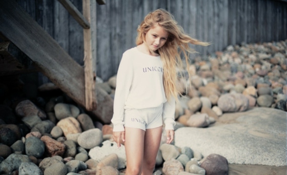 krátke bavlnené nohavice relaxačné tričko pobrežie s vlastnými tričko s dlhými vlasmi-Haus-am-See-s dlhým rukávom-krátke nohavice