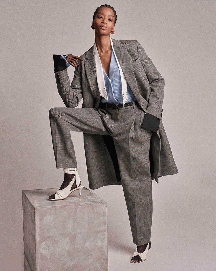 Trendy v nohaviciach ženská móda jeseň zima 2021 22