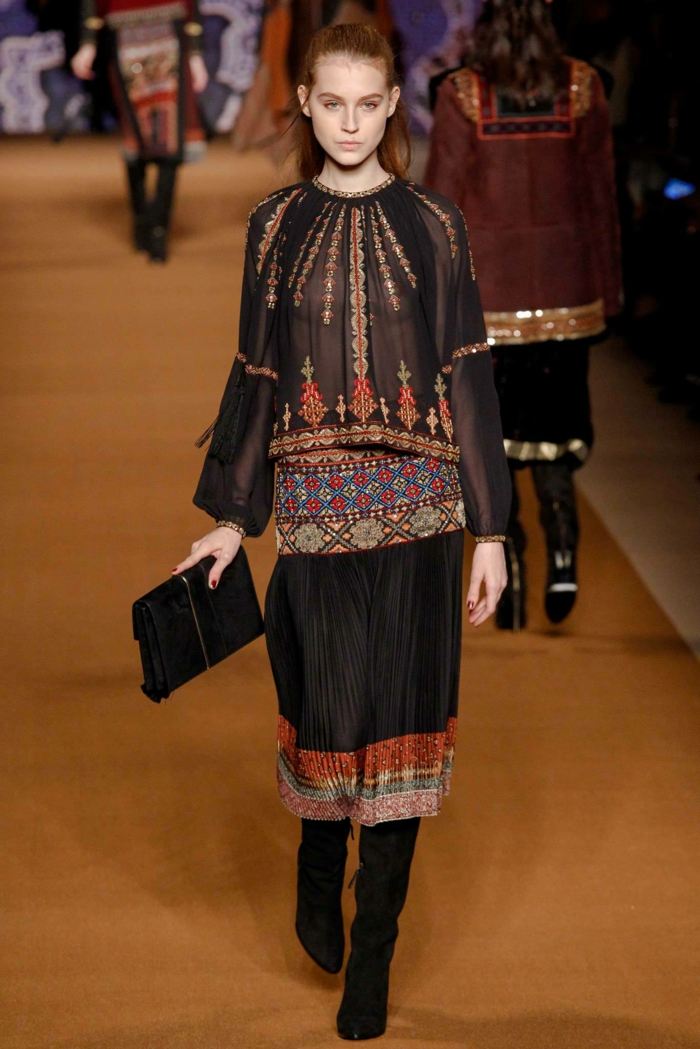 Skladaná spojková kabelka Skladaná priehľadná blúzka