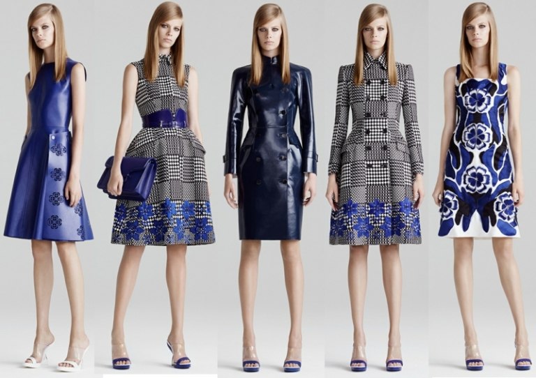 Trendové kárované oblečenie s modrými akcentmi v podobe kvetov módne trendy 2015 modré tematické šaty kabáty kožené kárované mcqueen