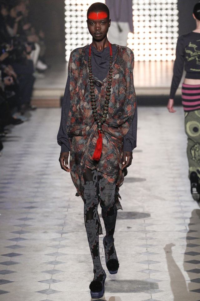 legíny vivienne-westwood-jeseň-zima-2014-2015-tunika-vzorované-legíny