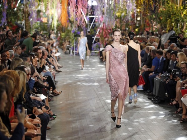 nápady na oblečenie šaty moderné farby trendy trendy 2014