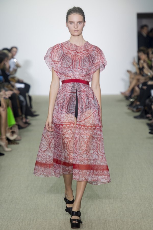 Šaty 2014 Haute-Couture giambattista-valli módna kolekcia