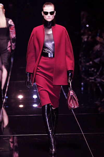 gucci-kabát-červená-kolekcia-jeseň-zima