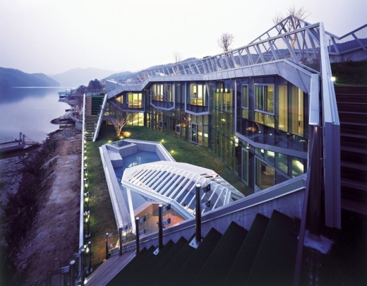 moderný vonkajší priestor - strešná terasa