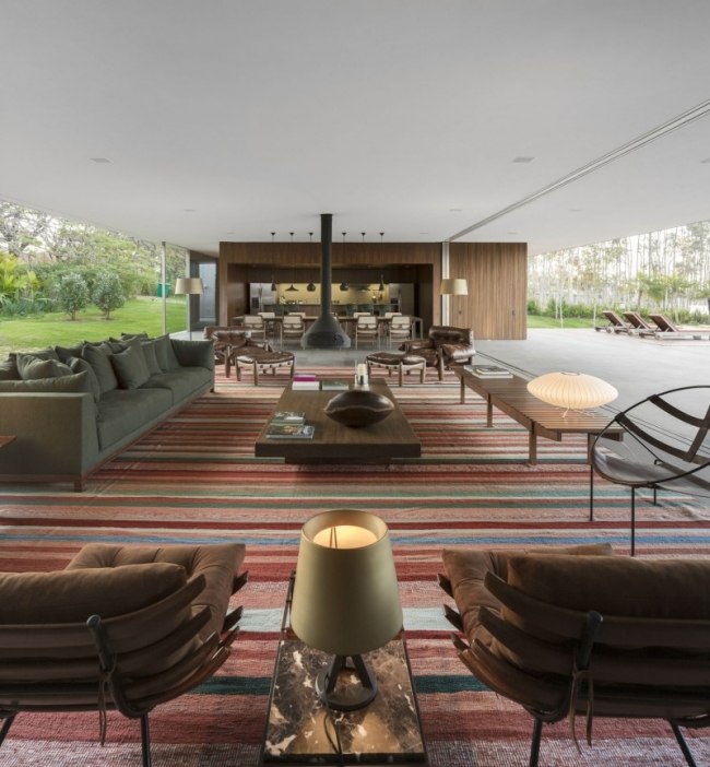 Vonkajšia obývačka-krb-Lee House-Brazília Vonkajšia obývačka-krb-Lee House-Brazília Sao Paolo