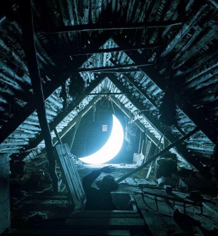 Nápady na záhradnú lampu Tvar mesiaca