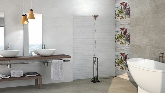 Akcentová stena kúpeľňa kvety dlaždice kamenný vzhľad Kúpeľňové kvety dlaždice kameň vyzerajú svetlo