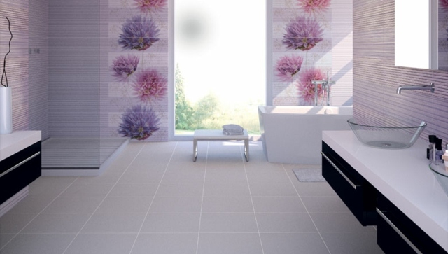 fialové kúpeľňové kvety pruhy vzor sklenené obklady Nápady na sklenené obklady na stenu so vzorom kvetinových pruhov