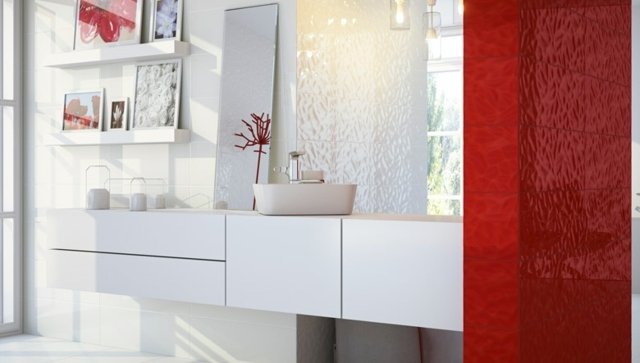 červeno biela dlažba do kúpeľne moderný dizajn farebných kombinácií Kúpeľňové obklady moderných farebných kombinácií ukážky dizajnu