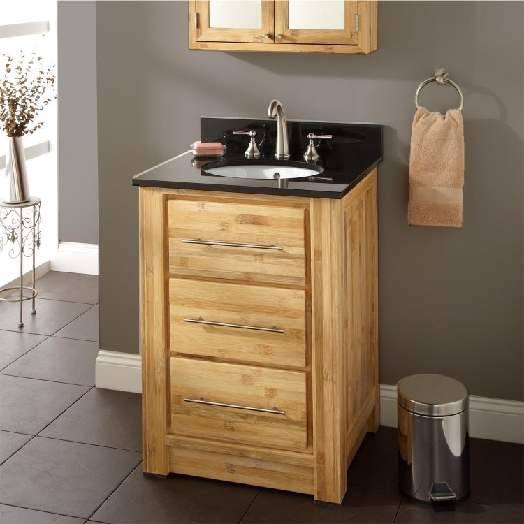 kúpeľňa-nábytok-bambus-moderná-márnosť-pult-umývadlo-čierna-zásuvka-kohútik-zrkadlo-skrinka