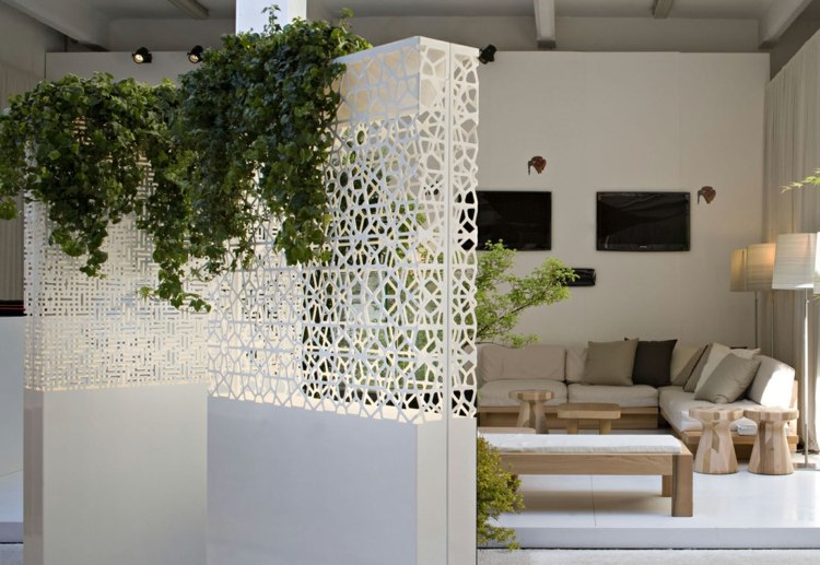 moderné kvetináče dafne-de-castelli-biely-dizajn-oceľ-obývačka