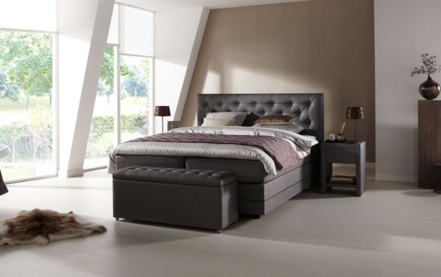 boxové pružinové postele moderná spálňa prešívaná hlava postele Moderné postele s pružinovými matracmi, spálňová prešívaná hlava postele