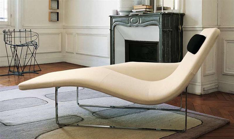 moderná ležadlo s podrúčkami, poťah zo slonoviny, BB Taliansko moderná-ležadlo-slonovinová-lakťová opierka-BB-Taliansko
