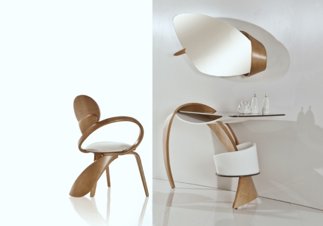 nábytok drevo spálňa toaletný stolík sklenená horná stena zrkadlo