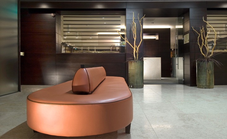 dizajnový interiér vo vstupnej hale lorenzo bellini