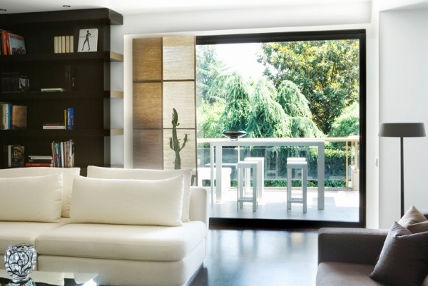 Dizajnové digitálne veľké okno s prirodzeným svetlom