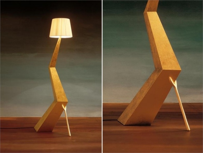 Stojacia lampa BD Barcelona drevená BRACELLI Salvador Dalí design